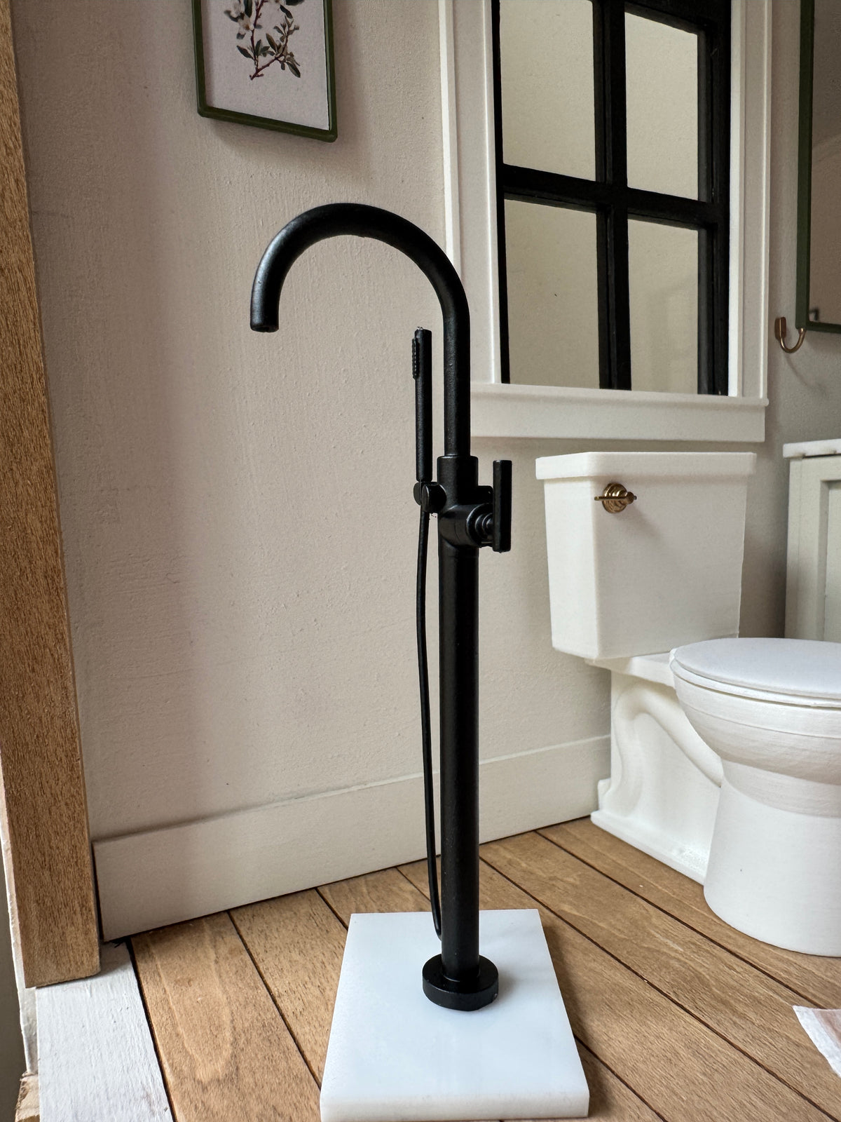 1:12 Scale Miniature Freestanding Bathtub Faucet – Resin Dollhouse Fixture with Handheld Shower