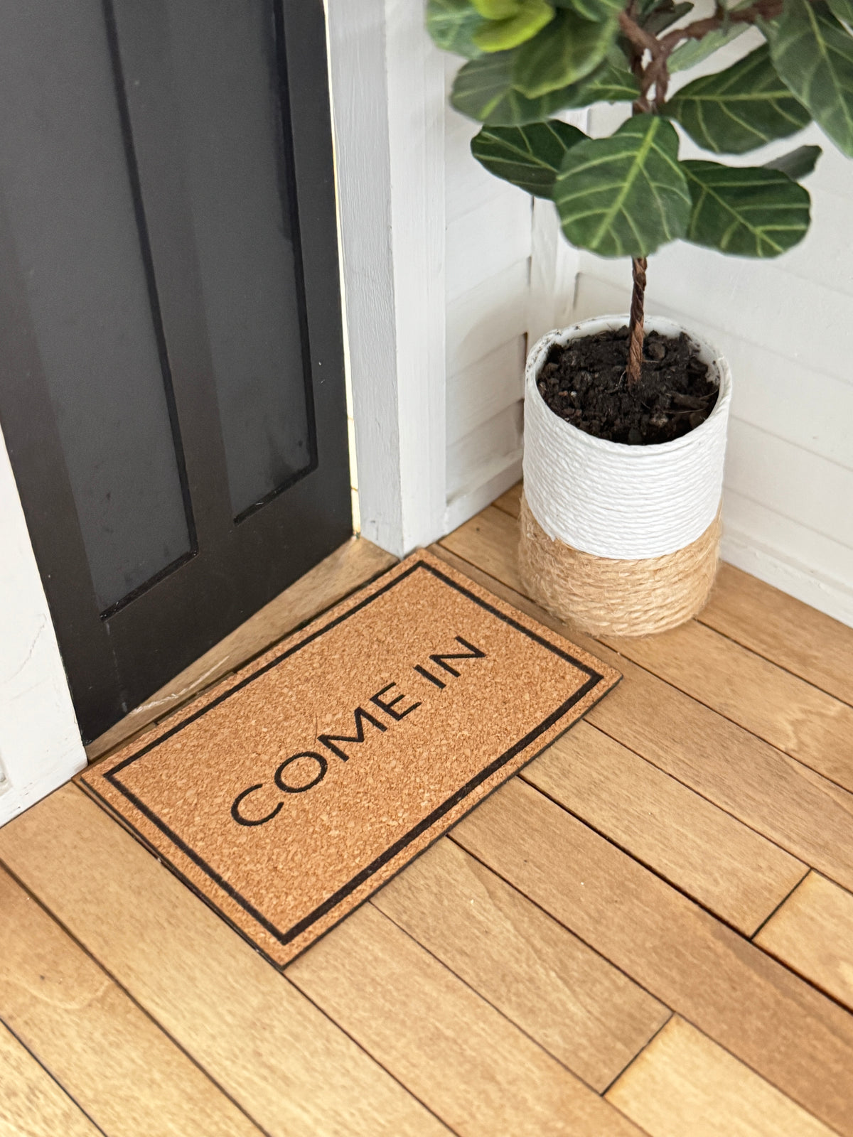 Miniature "Come In" Front Door Mat